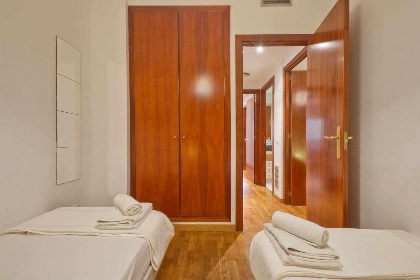Comfortable 4 Rooms 2Bath W Balcony Barcelona Zewnętrze zdjęcie