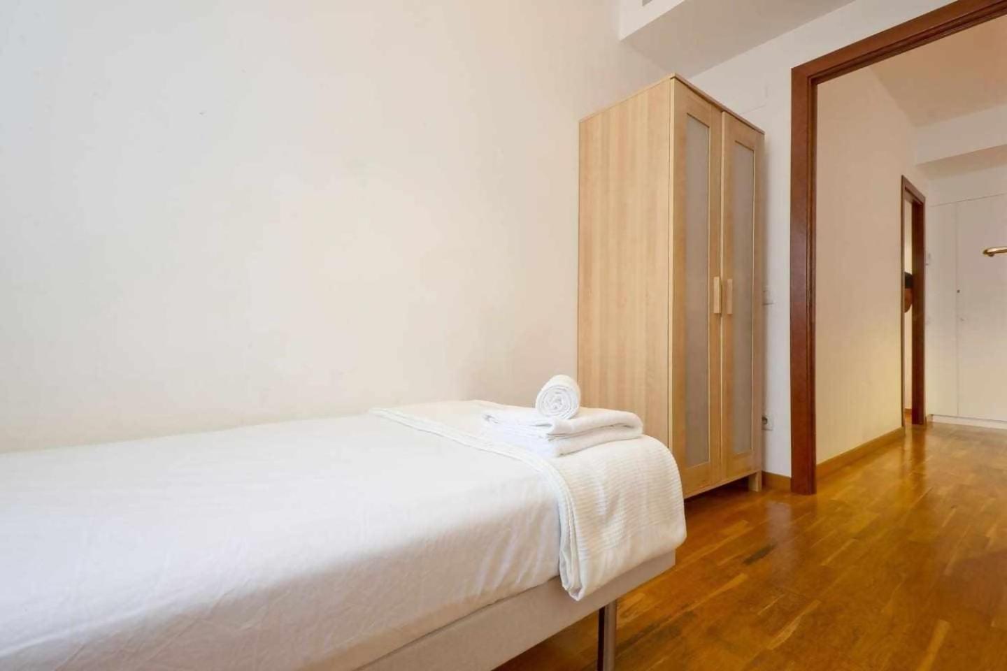 Comfortable 4 Rooms 2Bath W Balcony Barcelona Zewnętrze zdjęcie